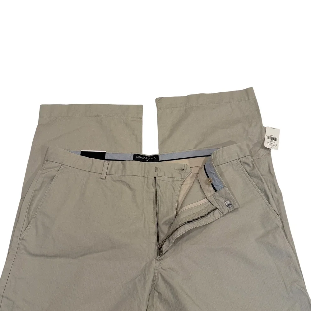 Banana Republic Mens Khaki Chino Pants 38x32 Beige Cotton Straight Leg NWT‎